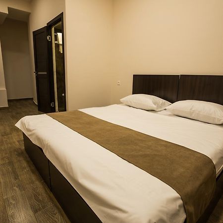 5 Rooms Mini-Hotel & Tours Erivan Exterior foto