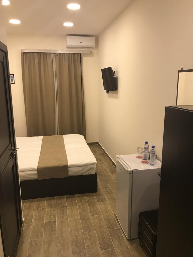 5 Rooms Mini-Hotel & Tours Erivan Exterior foto